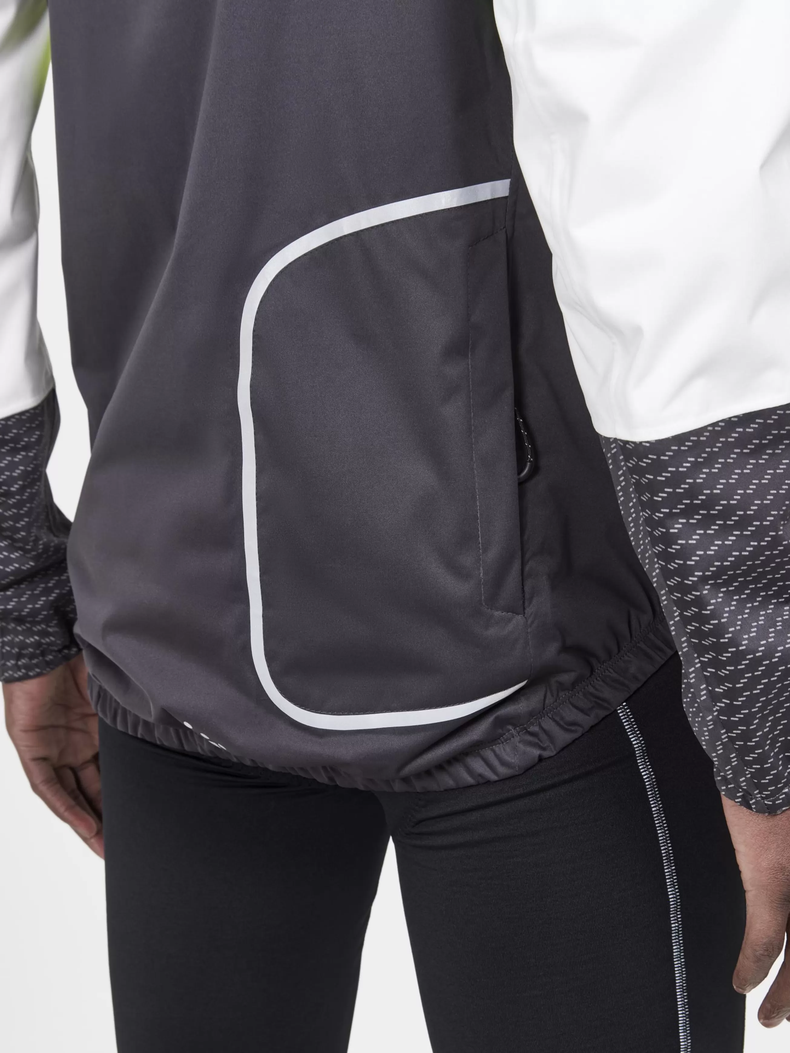 mens_adv_hydro_lumen_cycling_jacket_208082-1.webp CRAFT Men's ADV Hydro Lumen Cycling Jacket