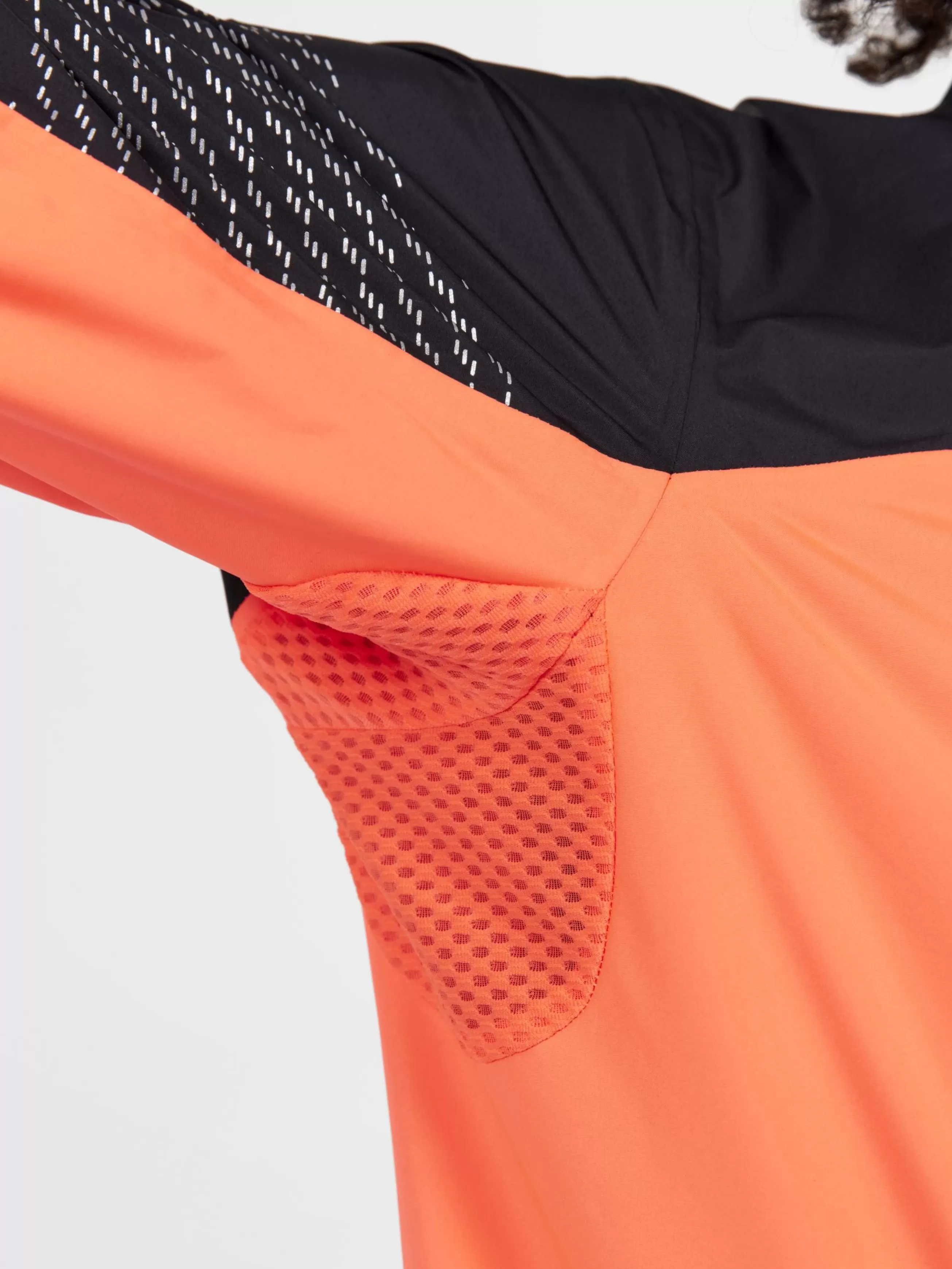 Women CRAFT Women's CORE Endur Lumen Hydro Bike Jacket